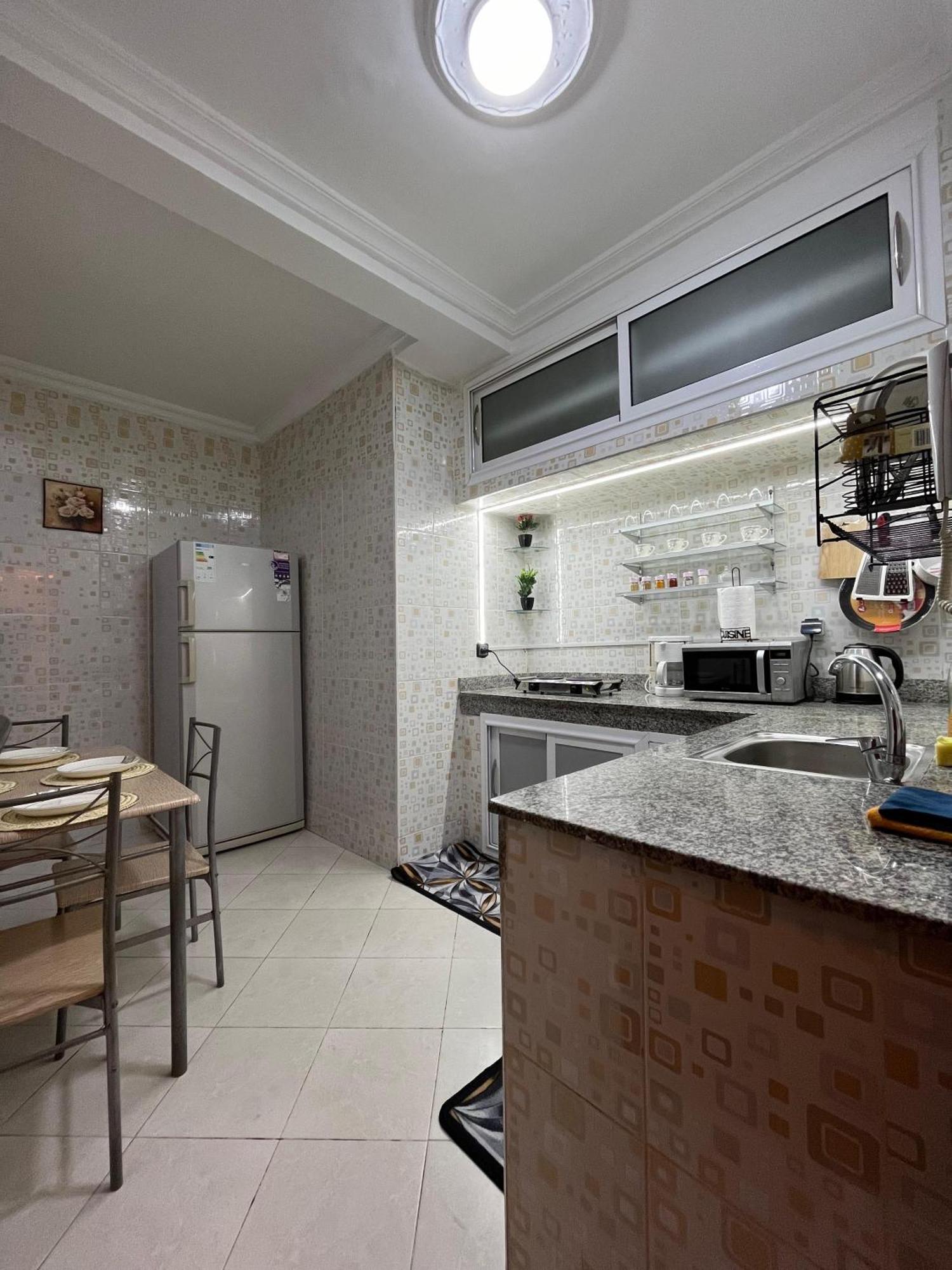 Cozy Near Airport Appartement *